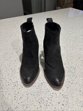 Dolce Vita Jasper Open Back Ankle Booties